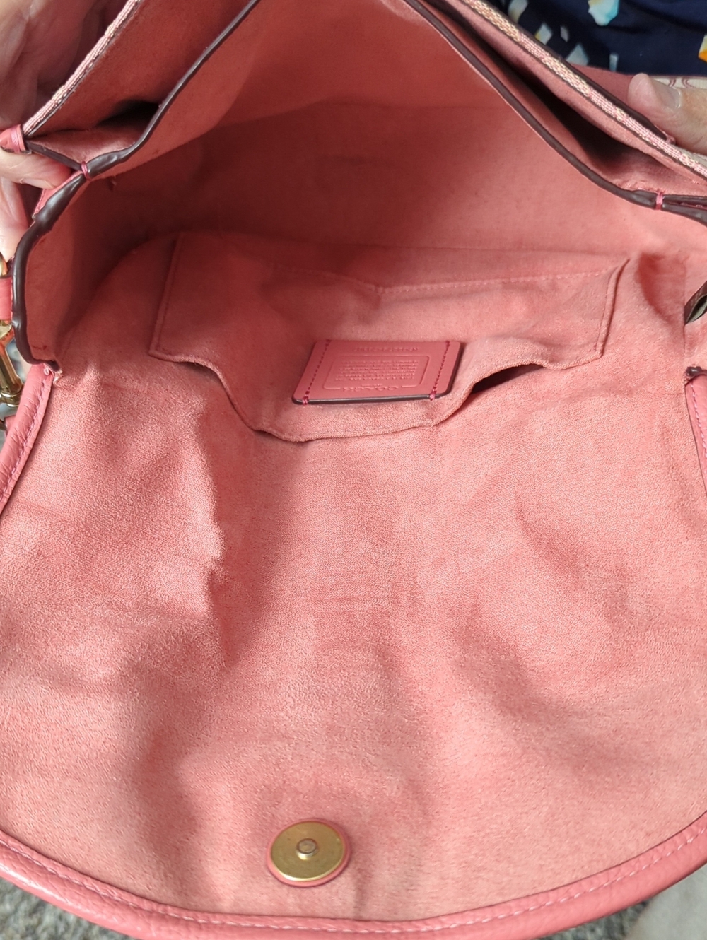 Rsvf For RP Show..Coach Lonnie Crossbody In Rose Signature Jacquard . - Picture 7 of 14